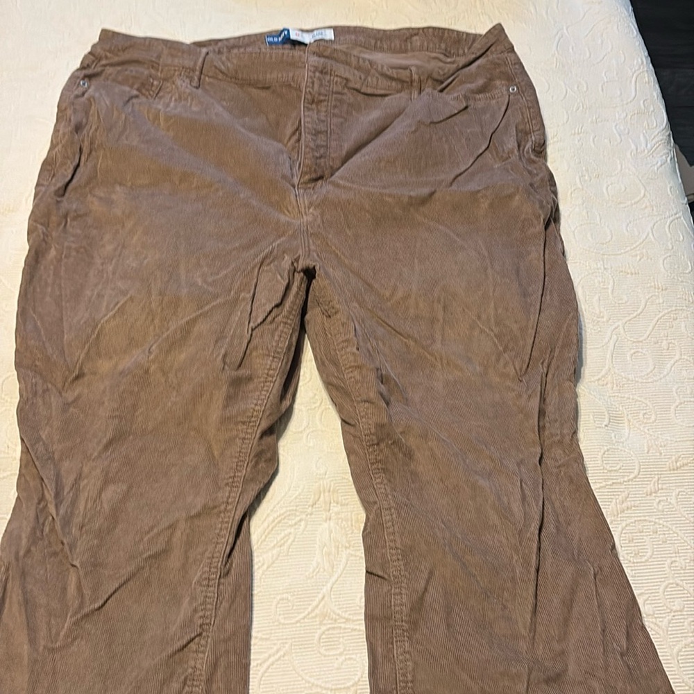 Brown corduroy old navy flares size 24